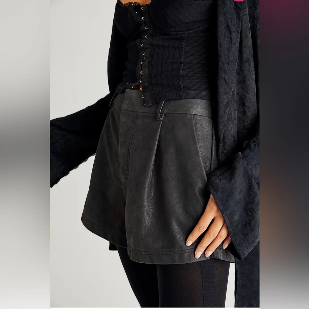 Free People Black High Waist Shorts SZ XL Roma Vegan Suede casual moto boho - Picture 3 of 13